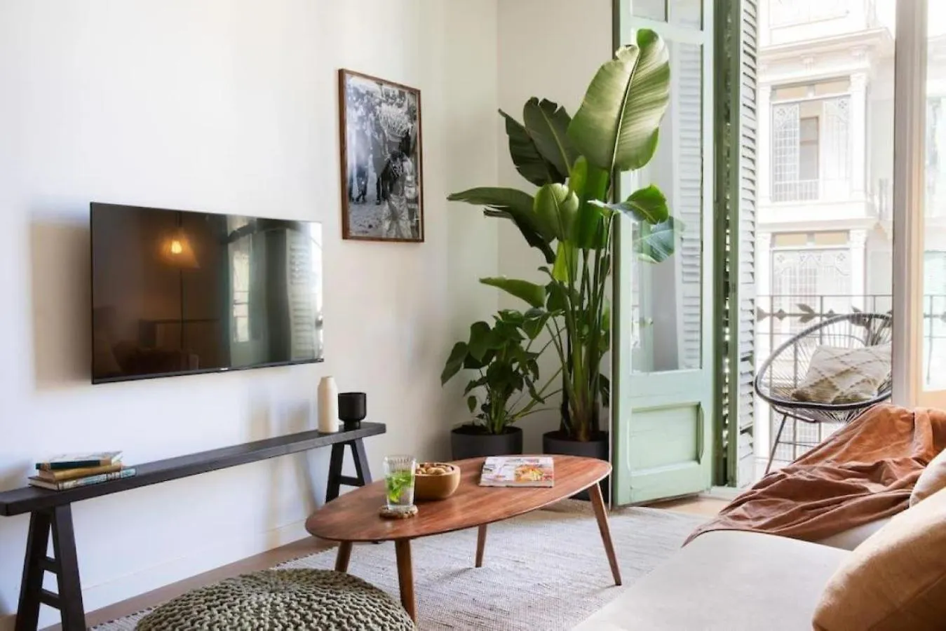 Bantu - 1 Bedroom And Balcony In Eixample Esquerra Barcelona 0*,